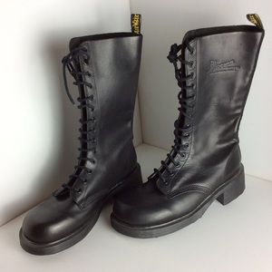Dr. Martens Black 14-eyelet Boots Made in ENGLAND